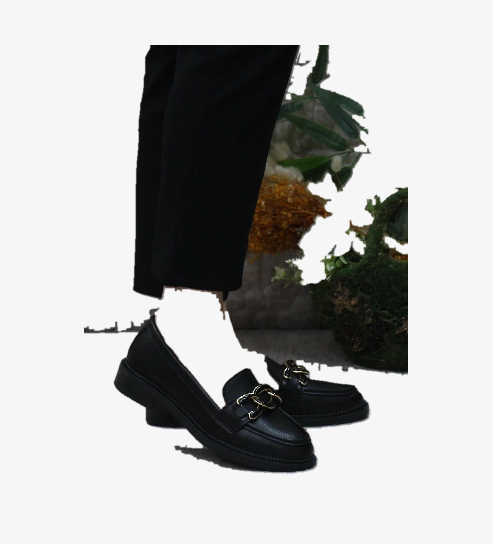 Fort 034-228 Siyah Cilt Toka Detaylı Rahat Loafer Kadın Ayakkabı model görseli