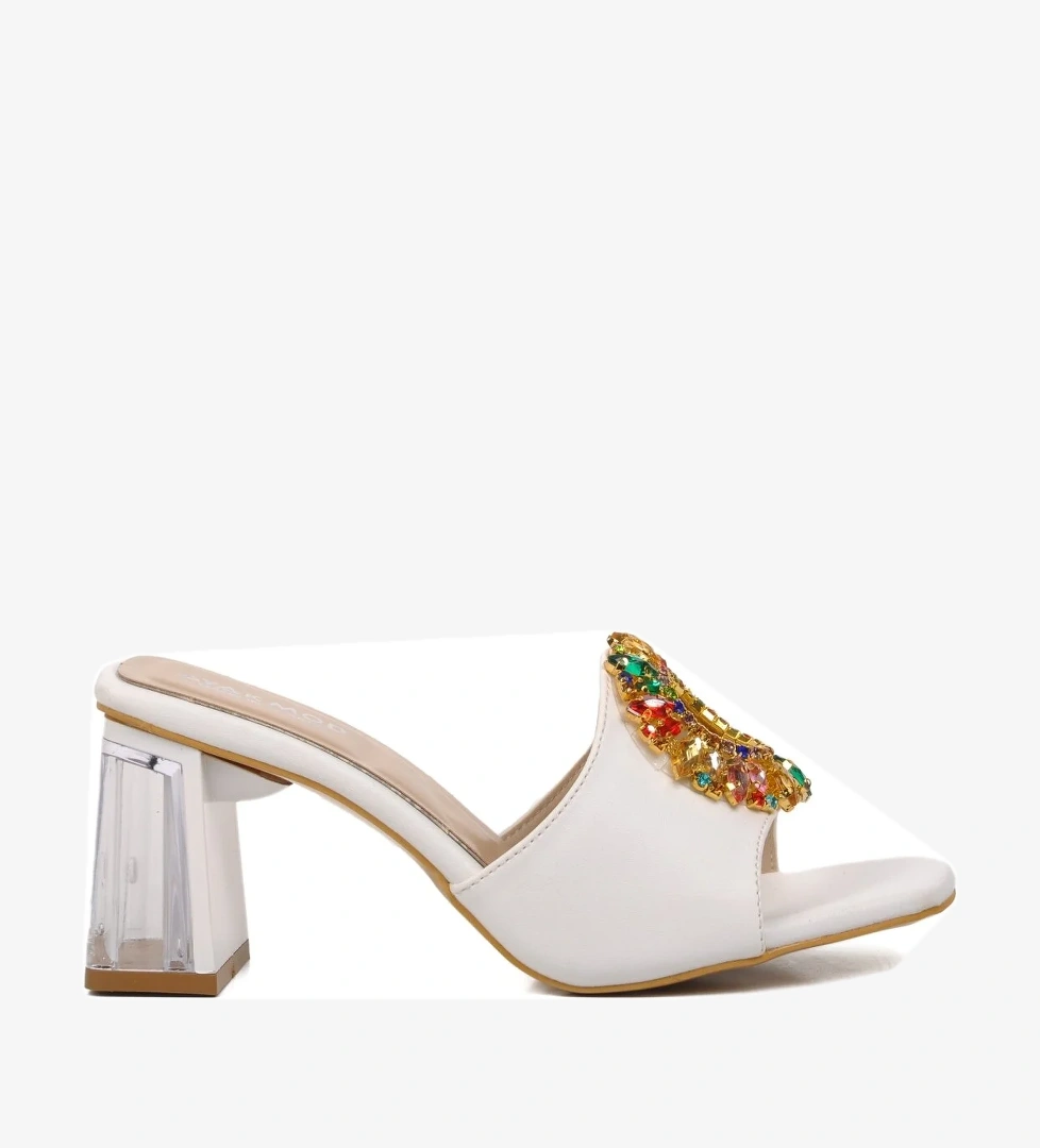 Ayakmod 409128 Beyaz Kadın Taşlı Topuklu Terlik model görseli