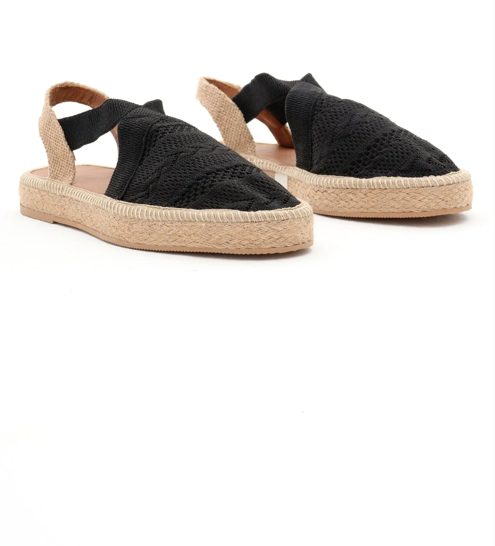 Kadın Siyah Önü Kapalı Çapraz Şeritli Hasır Hasır Triko Sandalet