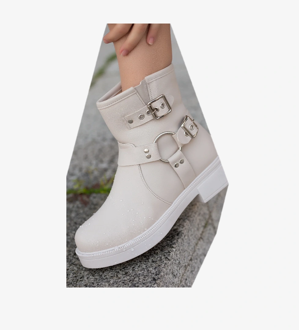 Daxtors D2013 Garantili Su Ve Soğuk Geçirmez Kadın Kışlık Bot model görseli