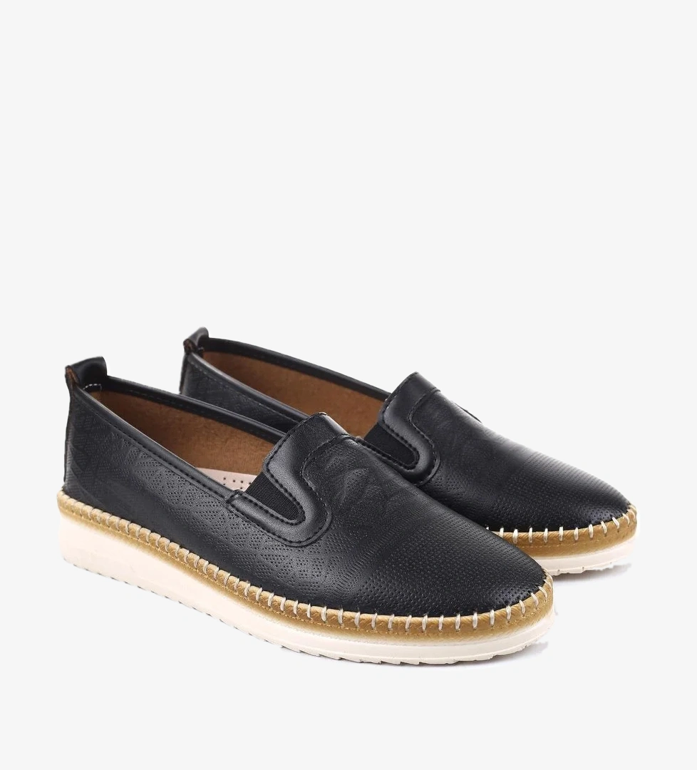 055 Bağcıksız Ortopedik Günlük Rahat Kadın Ayakkabı