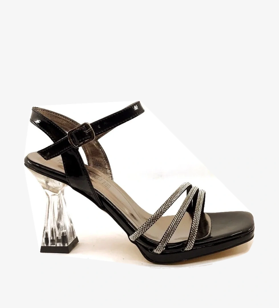 Ayakkabımood CC 409 8,5 Cm Taşlı Siyah Rugan Bayan Topuklu Ayakkabı model görseli