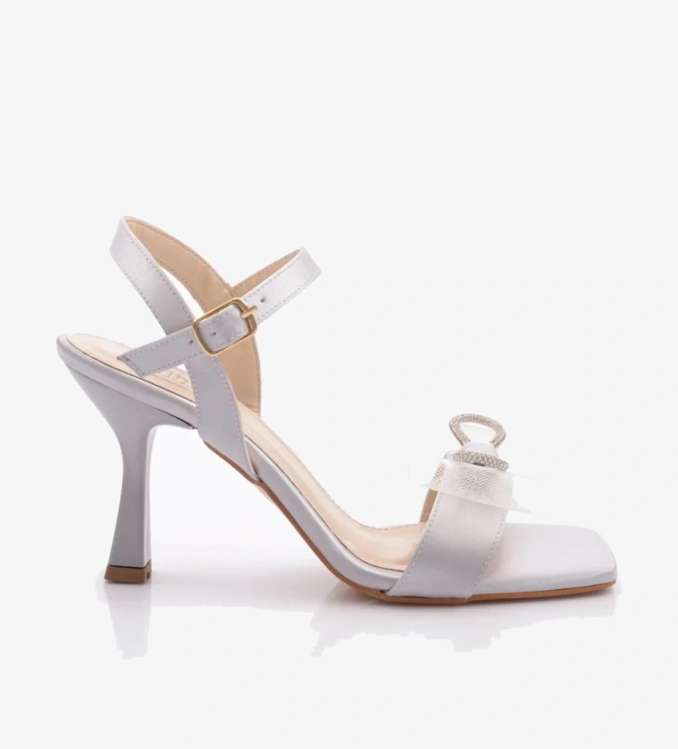 802 Kadin Kurdela Desenli Topuklu Ayakkabi