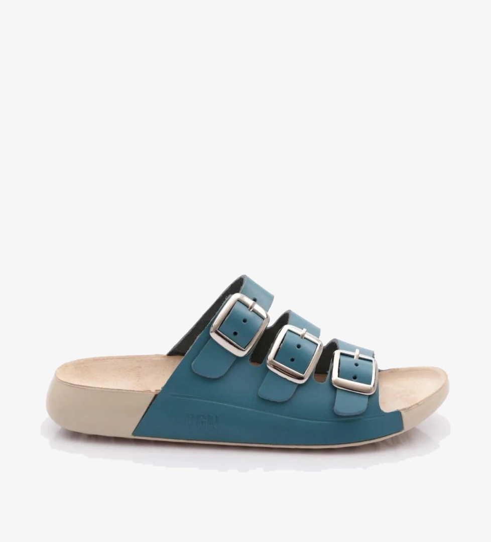 P29 Kadin Tokali Üç Bantli Terlik