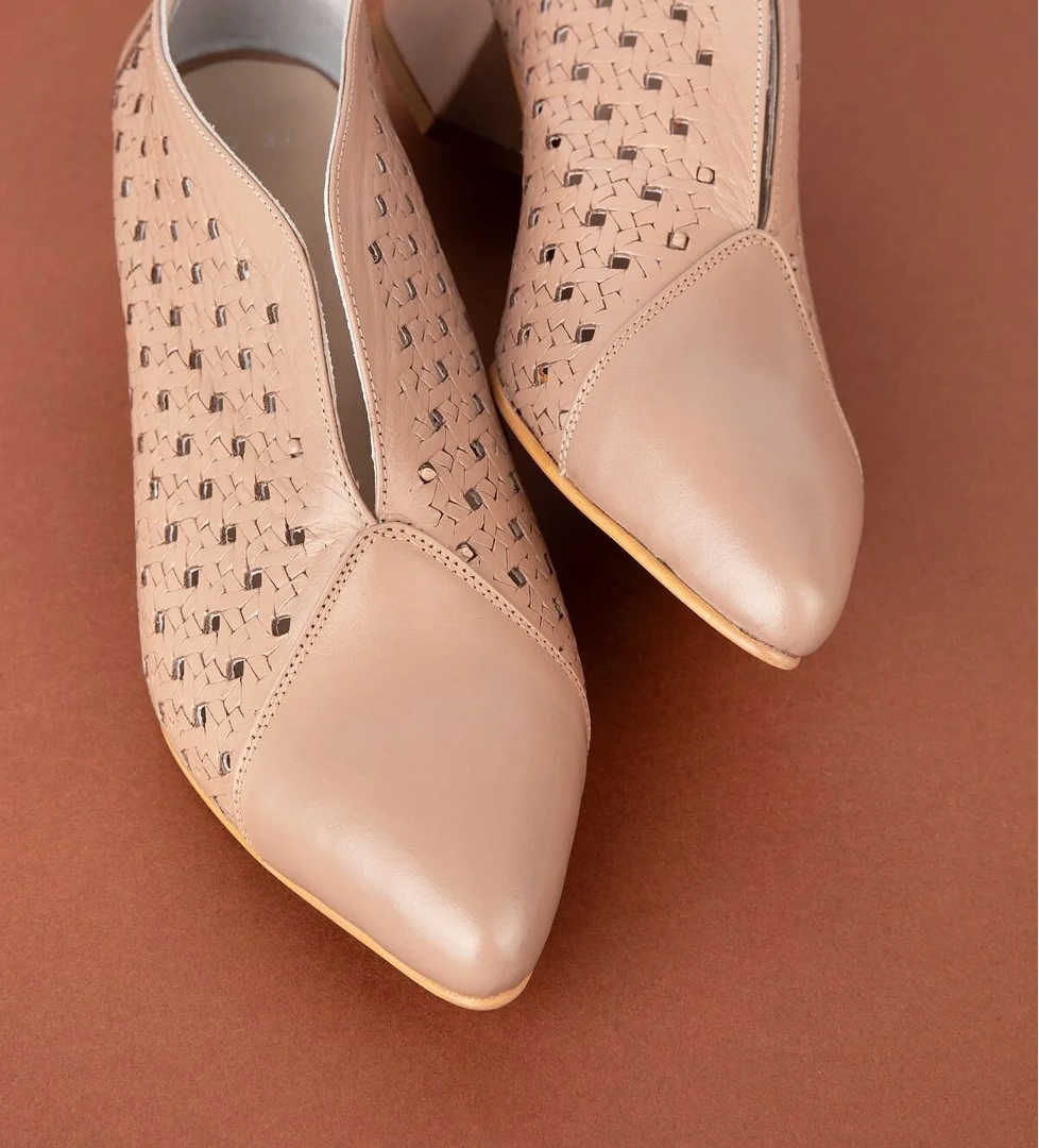 Gondol Kundura Gondol Hakiki Deri Lazer Kesim Şık Kısa Topuklu Ayakkabı Şhn.860 model görseli