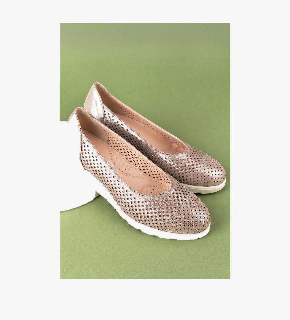 Gondol Kadın Hakiki Deri Dolgu Topuk Rahat Şık Anne Ayakkabısı ell.6596