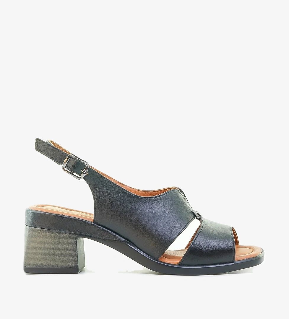 Venüs KADIN HAKİKİ DERİ ORTOPEDİK TABAN GÜNLÜK TOPUKLU SANDALET (36-40) 24Y 2311510Y Z SİYAH model görseli