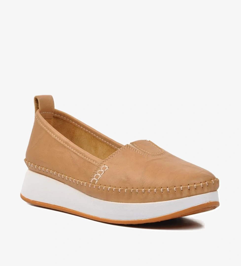 24075 Bej Hakiki Deri Kadın Günlük Ayakkabı