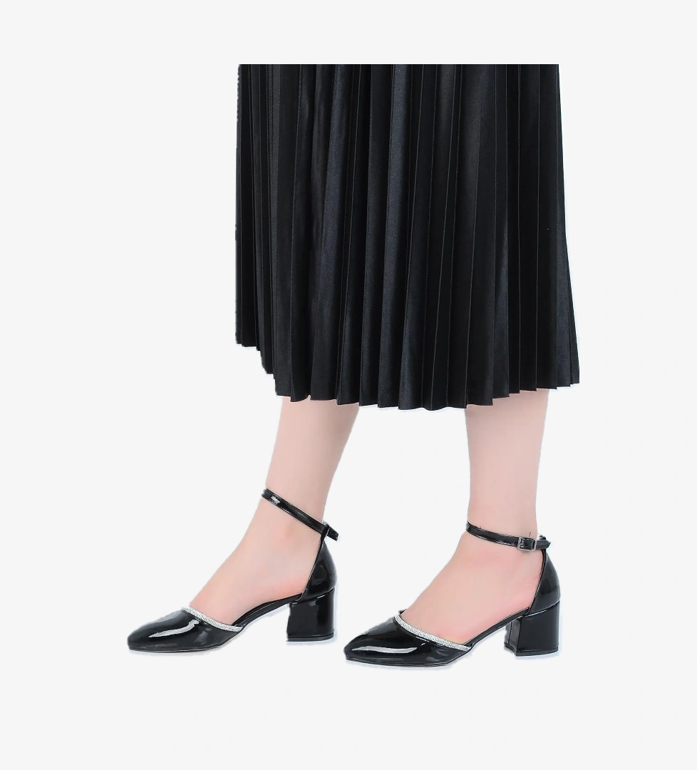 Ayakcenter 24-846 Rugan Siyah Ayışığı 5Cm Topuklu Kadın Ayakkabı model görseli