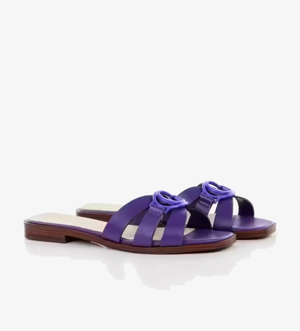 Guess Kadın Terlik model görseli