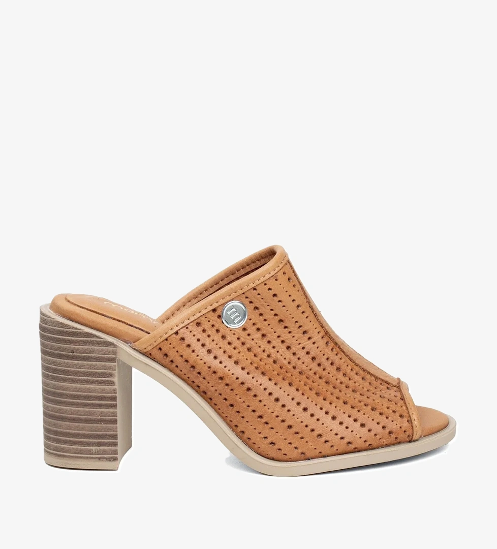 Mammamia D24YT-2150 Kadın Hakiki Deri Topuklu Terlik Taba model görseli