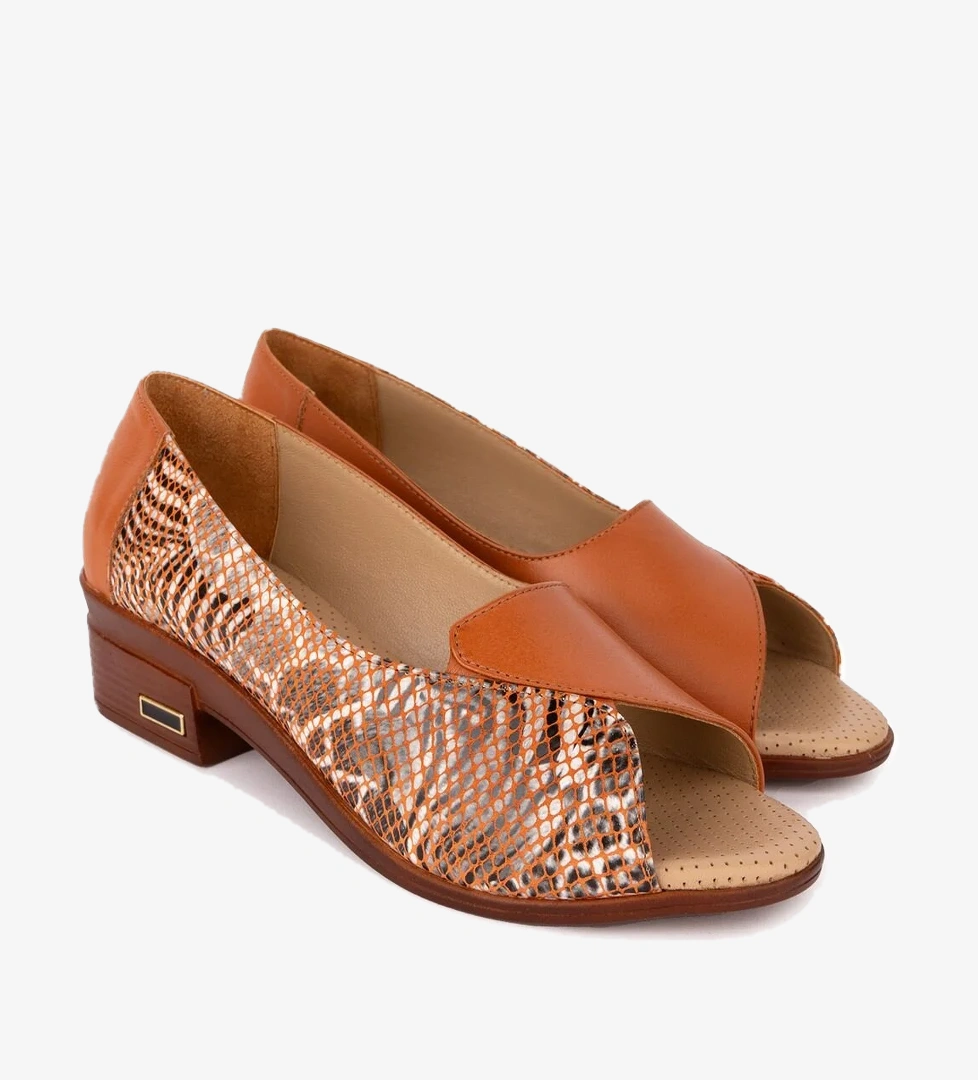 Gondol Kadın Hakiki Deri Kısa Topuklu Rahat Ayakkabı msa.42 - Görsel 1