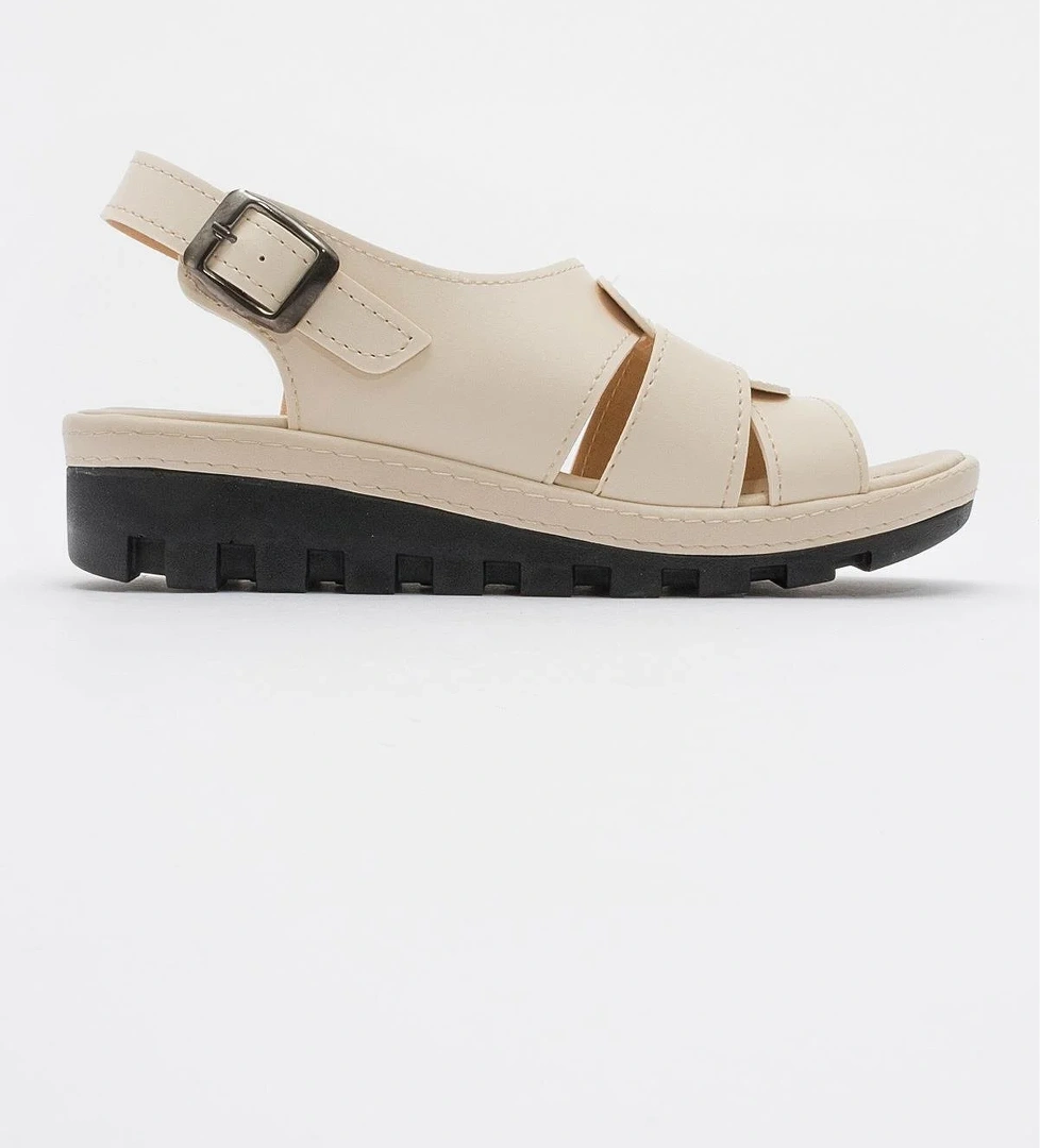 Ccway Kadın Dolgulu Sandalet Ci̇lt model görseli