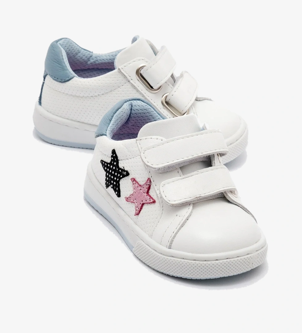 Mnpc Kız Çocuk Beyaz Pudra Hakiki Deri Anatomik Günlük Ayakkabı model görseli