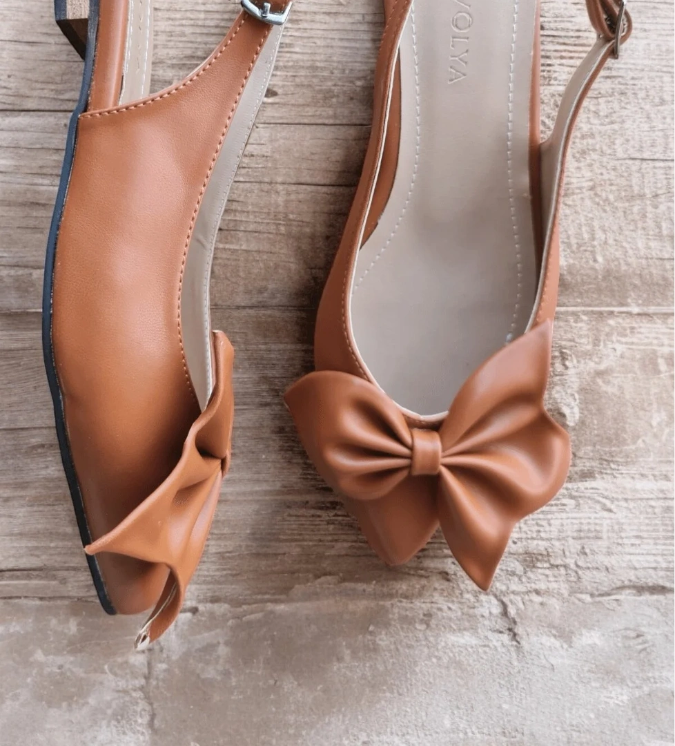 Nunka Taba Fiyonklu (2 cm Topuklu) Bilekten Bantlı Sivri Burun Günlük Babet - Görsel 1