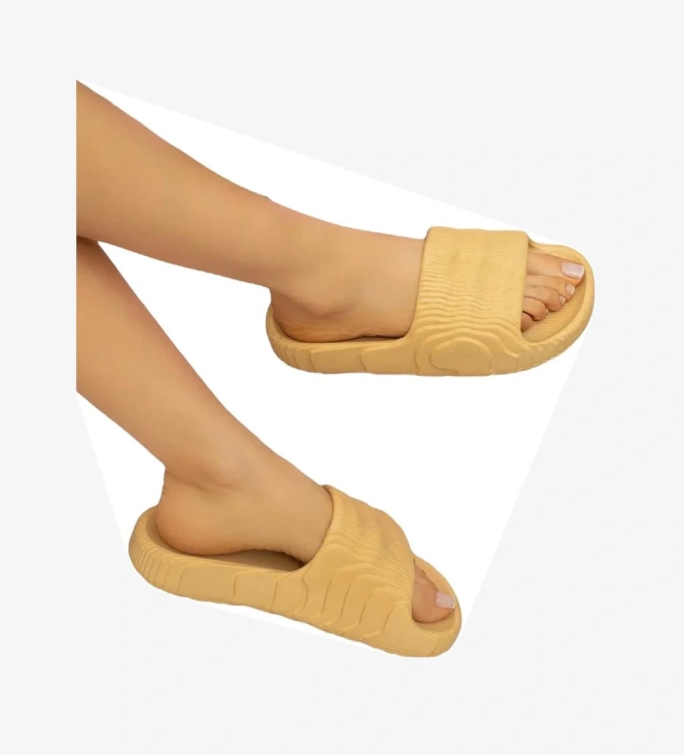 Liger Plaj Havuz Hafif Rahat Kadın Terlik BEJ model görseli