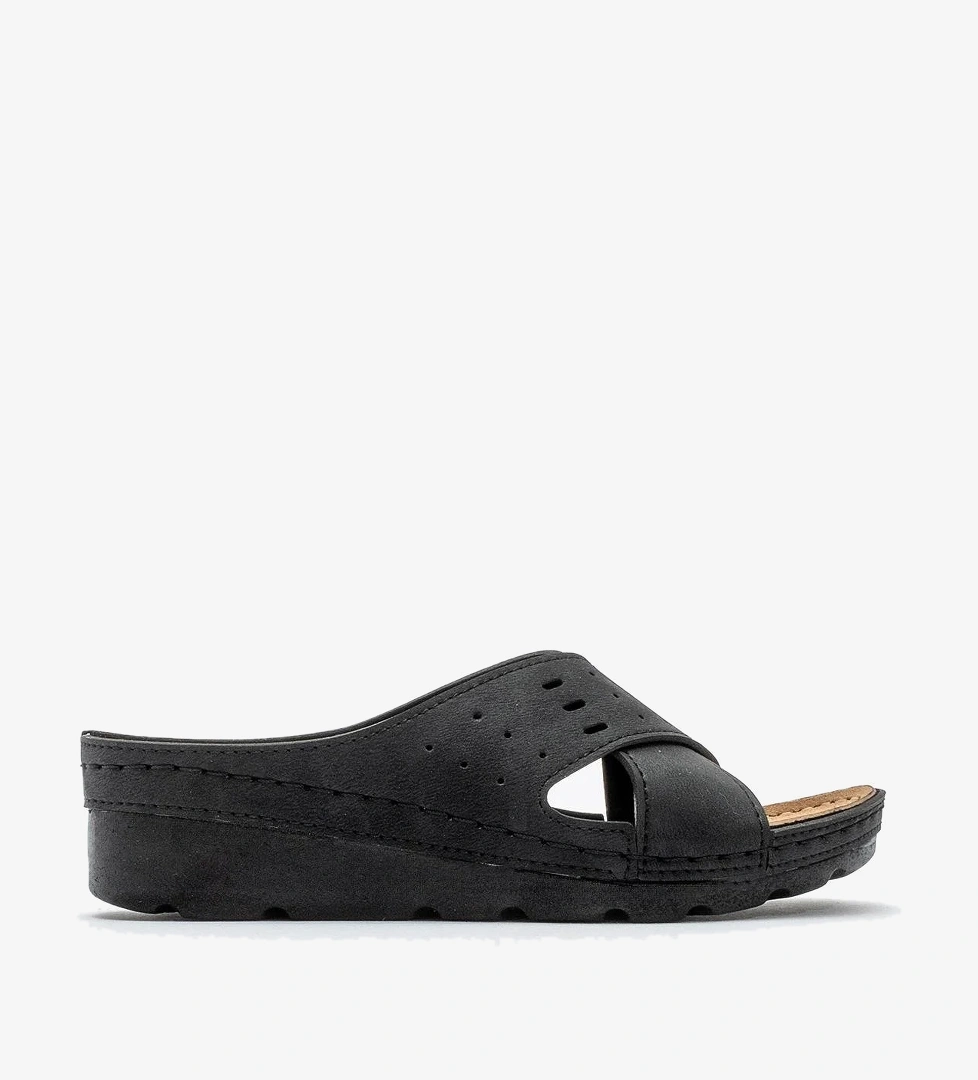 Ccway Kadın Düz Terlik SİYAH model görseli