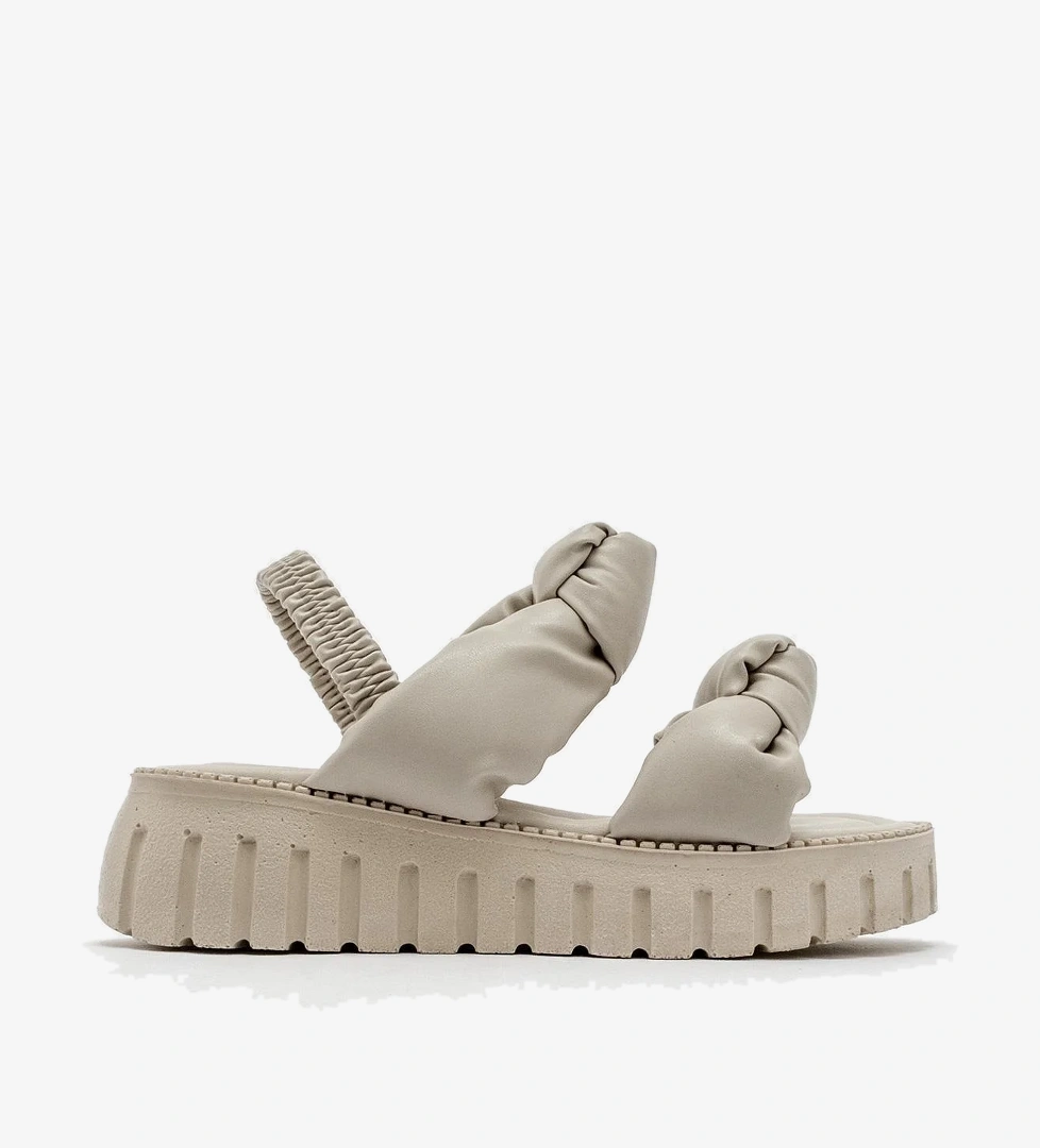 Ccway Kadın 2 Biyeli Sandalet Si̇yah Ten model görseli