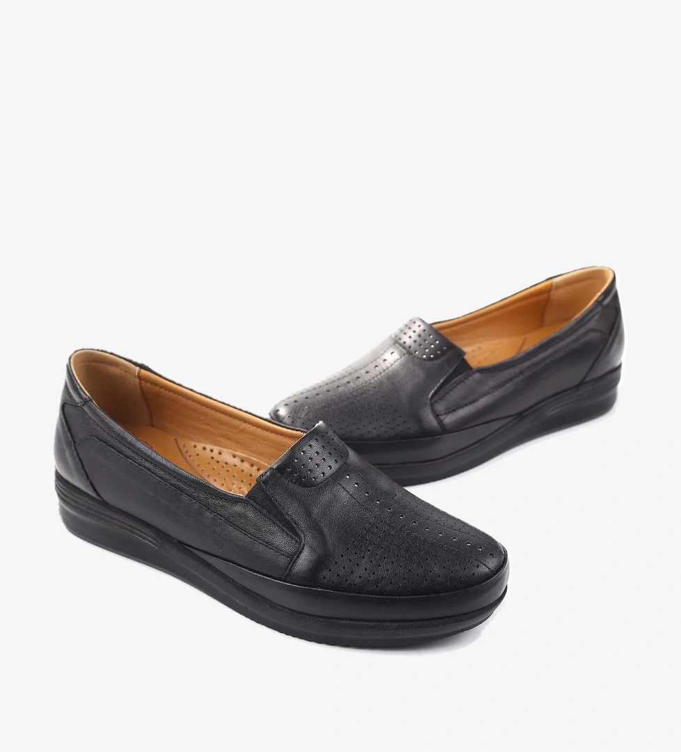 Papuç Sepeti 3771 Kadın Ortopedik Taban Deri Ayakkabı model görseli