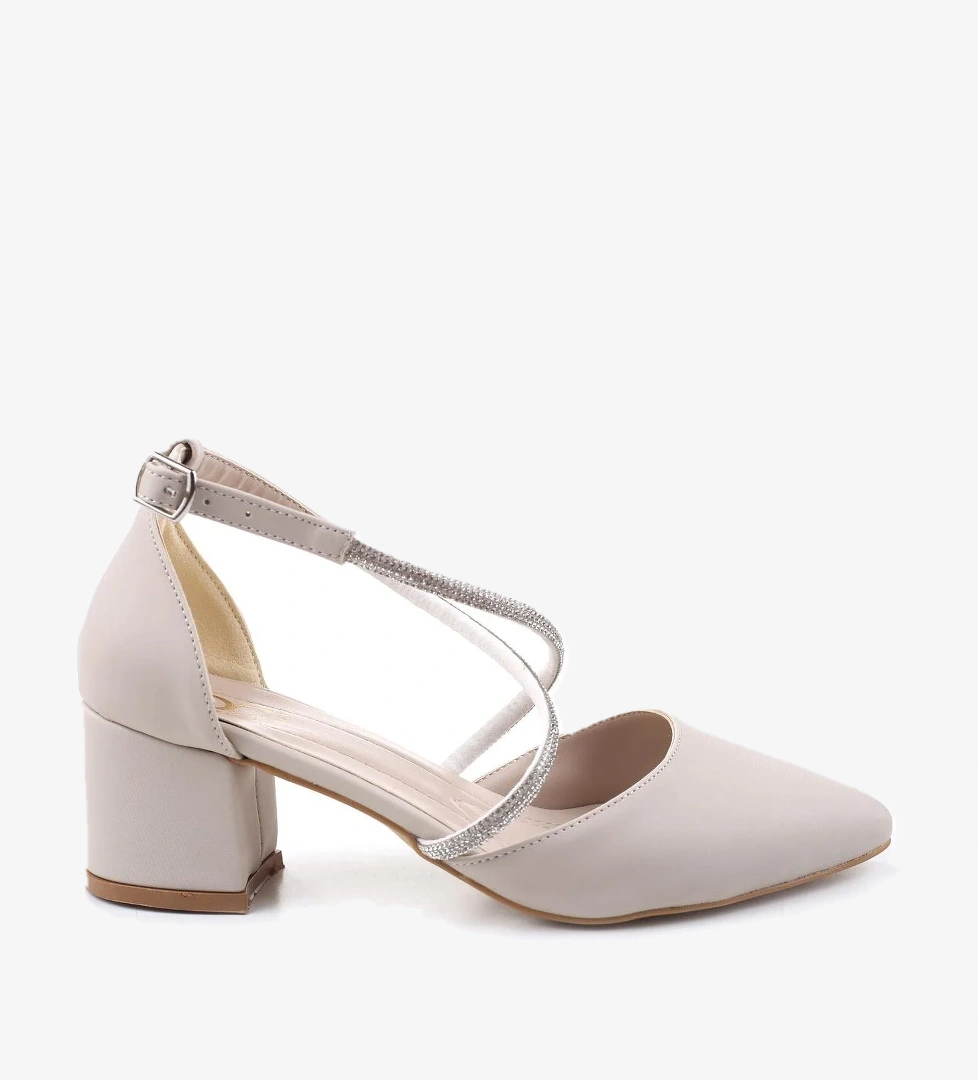 3909 Kadın Taş Detaylı 5,5 Cm Topuklu Saten Ayakkabı