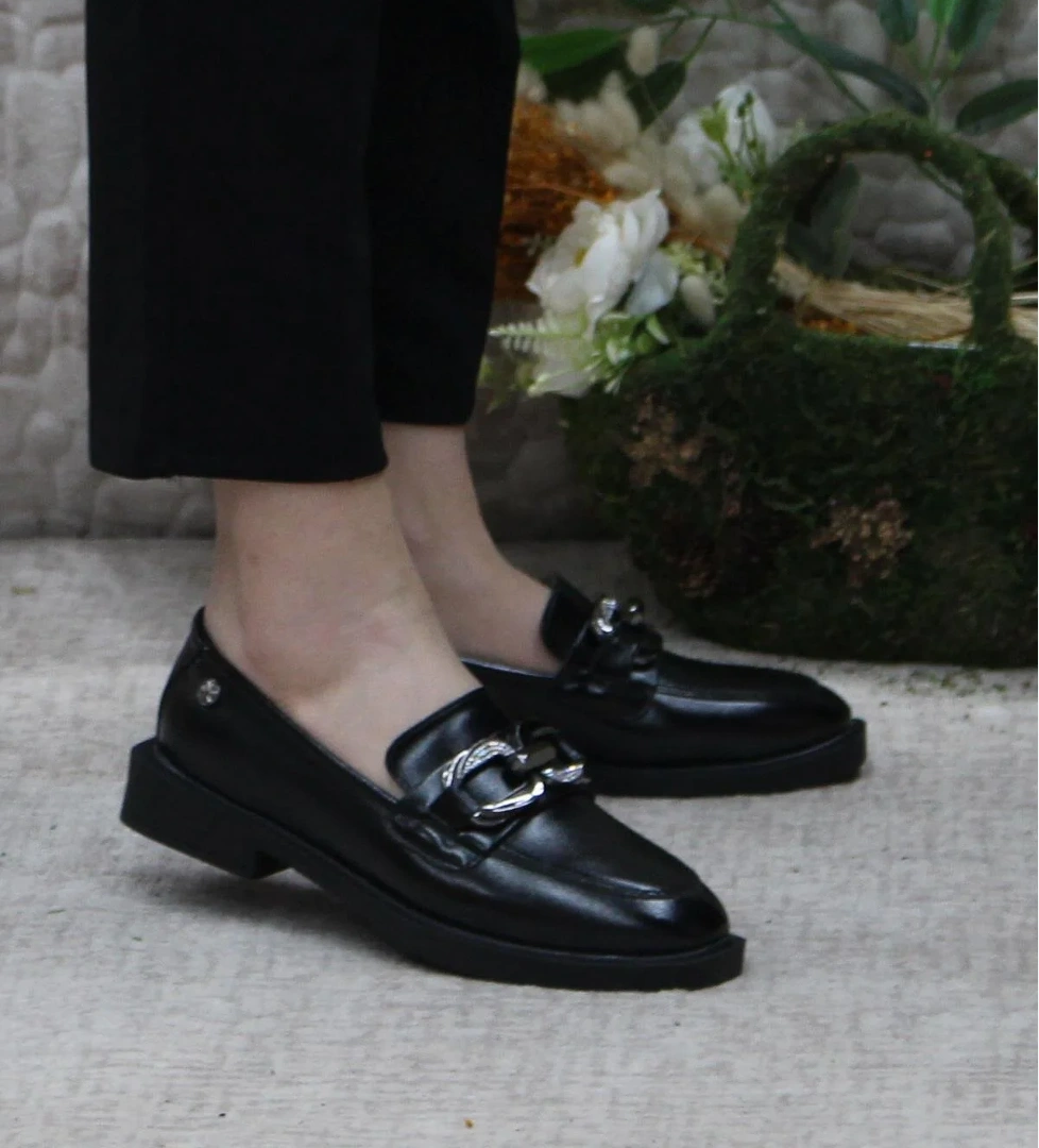 Fort 16213 Siyah Toka Detaylı Rahat Loafer Kadın Ayakkabı model görseli