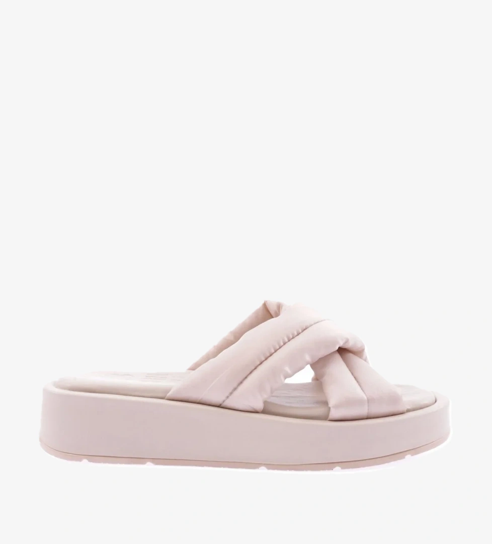 Dgn 005 Kadin Çapraz Bantli Kalin Taban Terlik model görseli