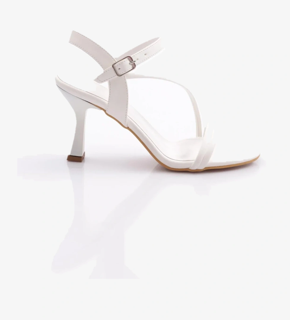 926 Kadin Topuklu Ayakkabi