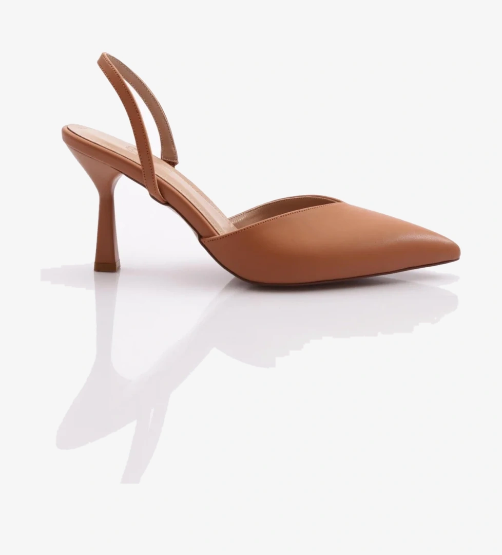 7073 Kadin Önü Kapali Sivri Burun Topuklu Ayakkabi