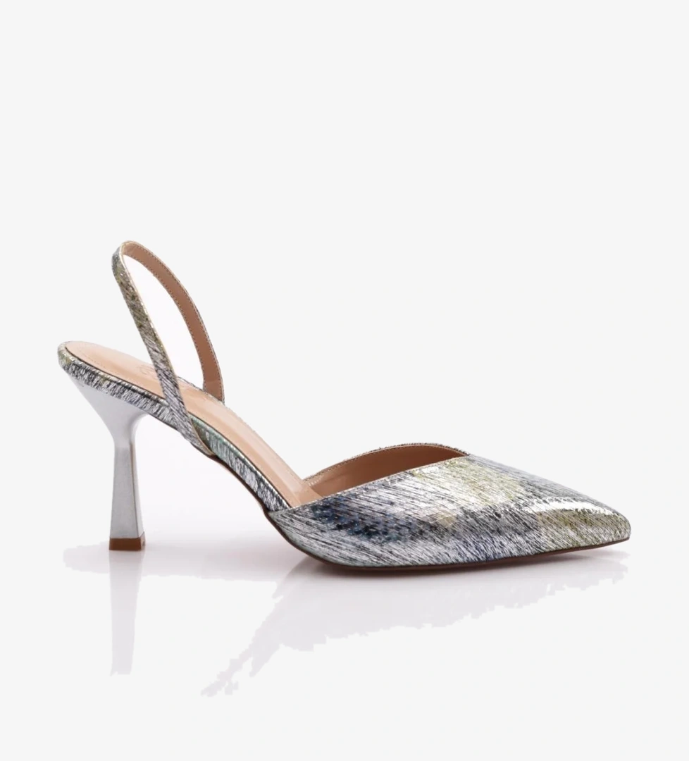 7073 Kadin Önü Kapali Sivri Burun Topuklu Ayakkabi