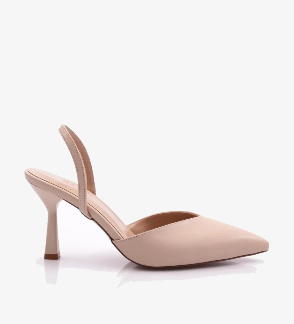 7073 Kadin Önü Kapali Sivri Burun Topuklu Ayakkabi