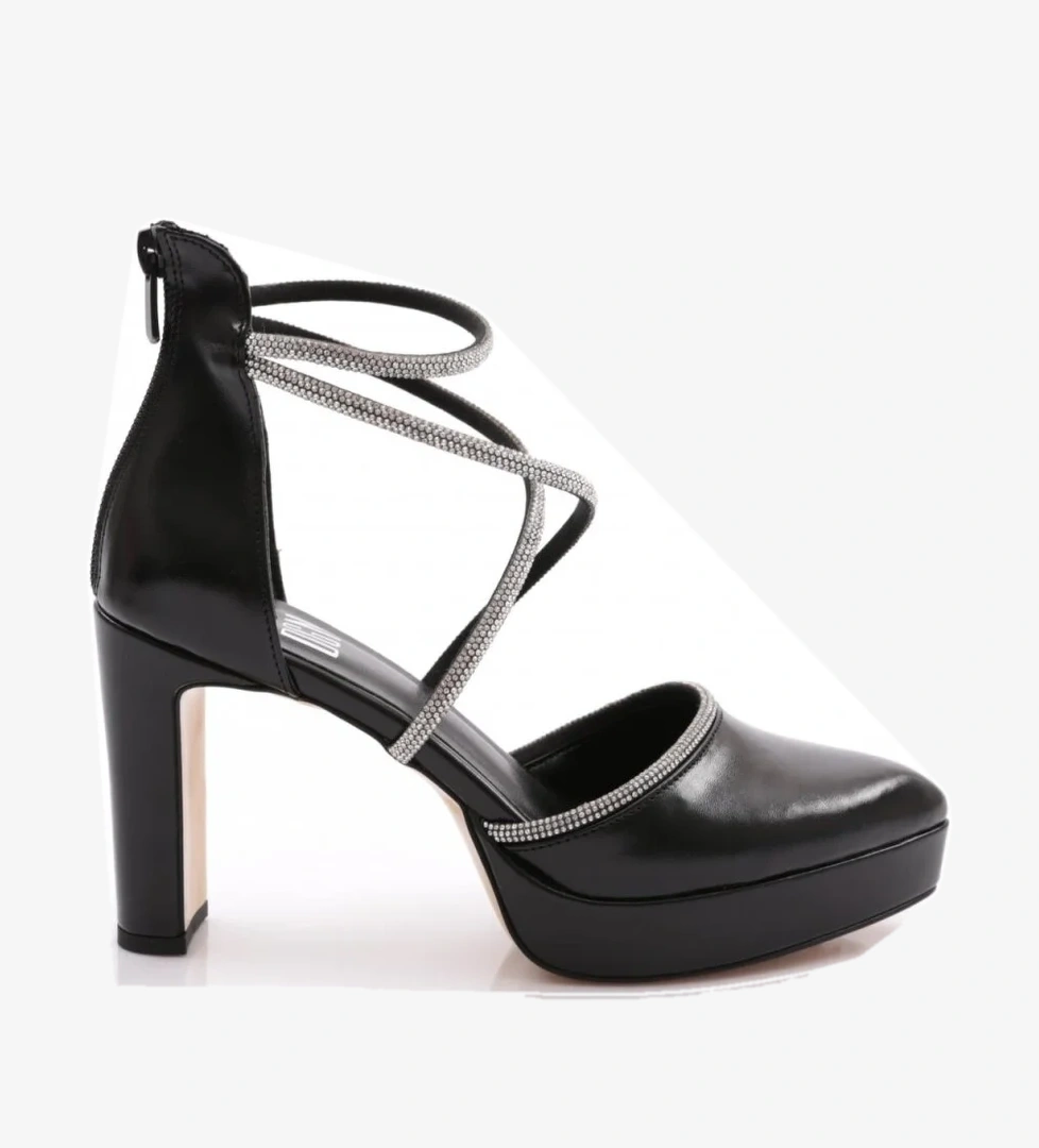 Dgn 214 Kadin Önü Kapali Bileği Saran Topuklu Ayakkabi model görseli