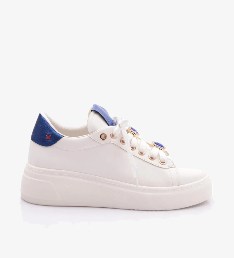 Dgn Es1516 Kadin Bağciklari Süslemeli Spor Ayakkabi model görseli