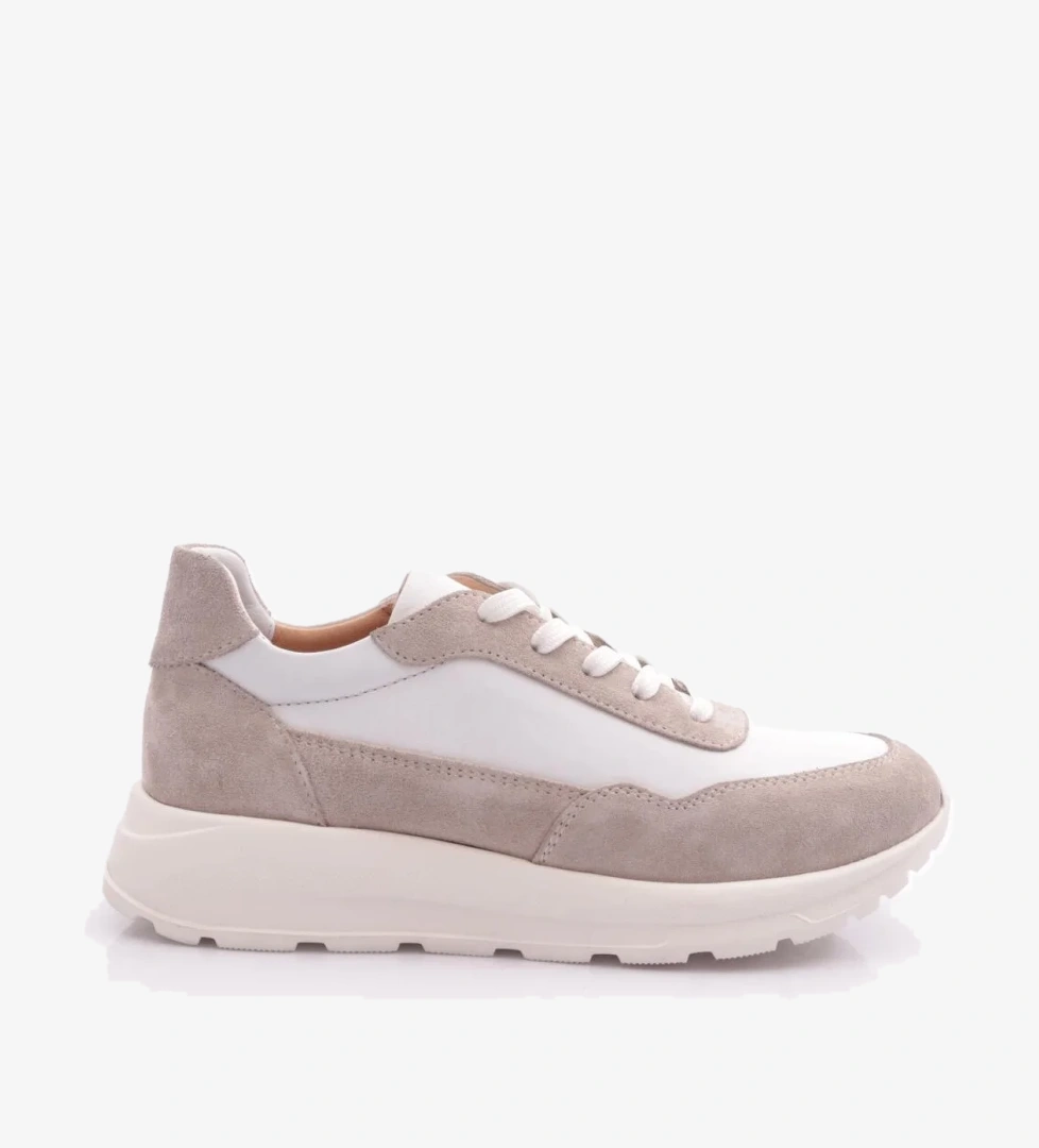 Dgn 461e Kadin Spor Ayakkabi model görseli