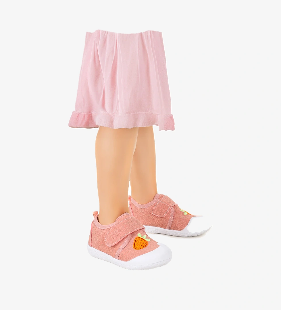 Kiko Kids Strawberry Cırtlı Kız Bebek İlk Adım Panduf Ayakkabı model görseli