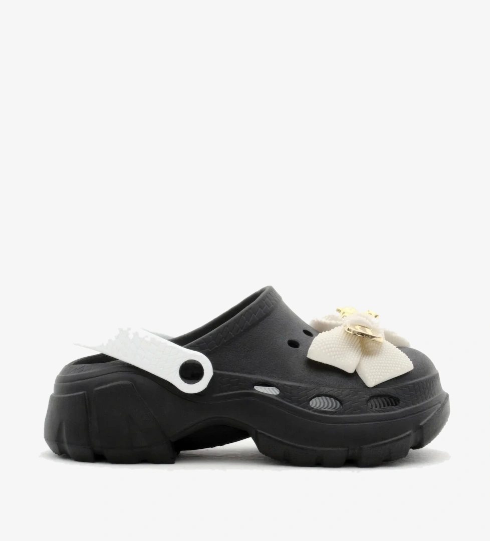 Kadın Siyah Beyaz Çıkartılabilir Taban Fiyonk Tokalı Yüksek Taban Eva Sandalet