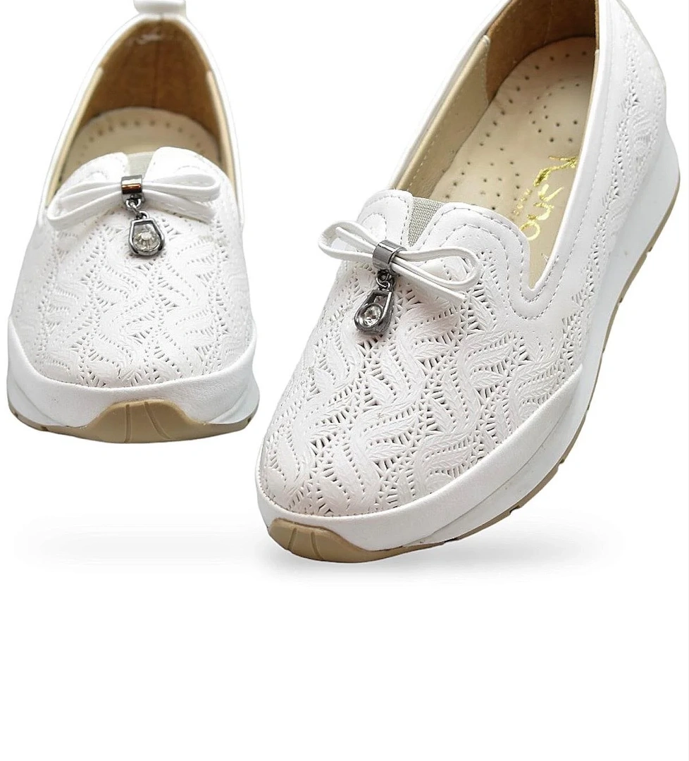 Ayakkabı Burada Ayakkabı Burada Beyaz 230E Rahat Ortopedik Taban Günlük Kadın Ayakkabı Babet Kadın Yazlık Ayakkabı | Flo Beyaz - 1. görsel