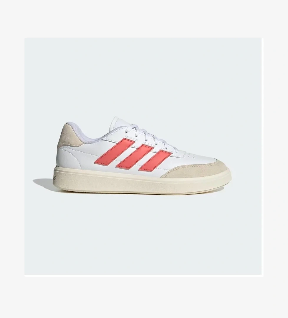 Adidas Courtblock model görseli