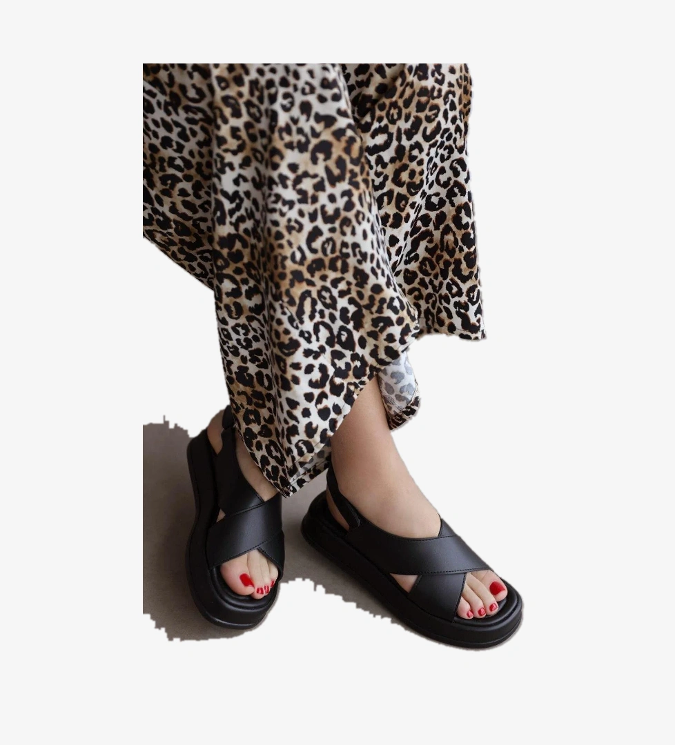 Elit END757 Kadın Düz Sandalet Siyah