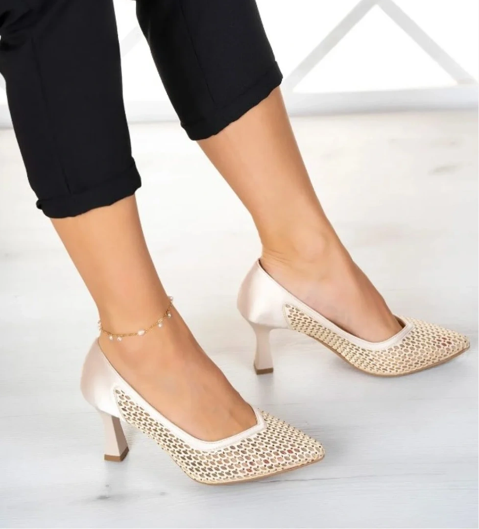 Taş Dantel Detaylı Sindirella Ayakkabısı Kadın Stiletto Topuklu Ayakkabı