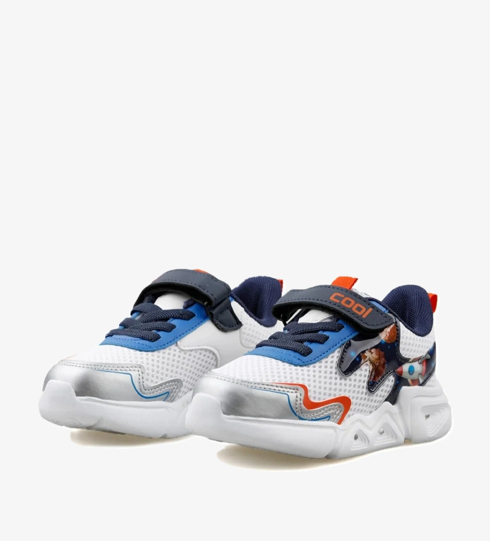 Zeta Ortopedik Işıklı Çocuk Spor Ayakkabı - Görsel 1