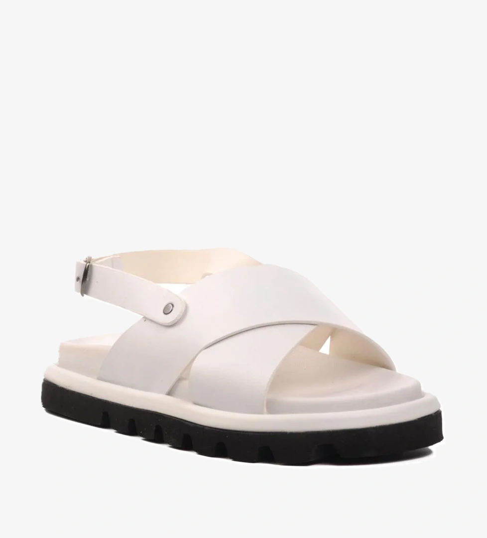 150 Beyaz Kadın Sandalet