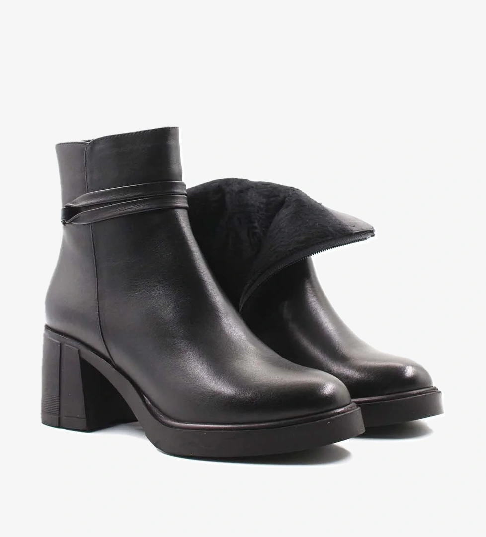 Fast Step Hakiki Deri Kadın Klasik Bot 757SZA24514 model görseli