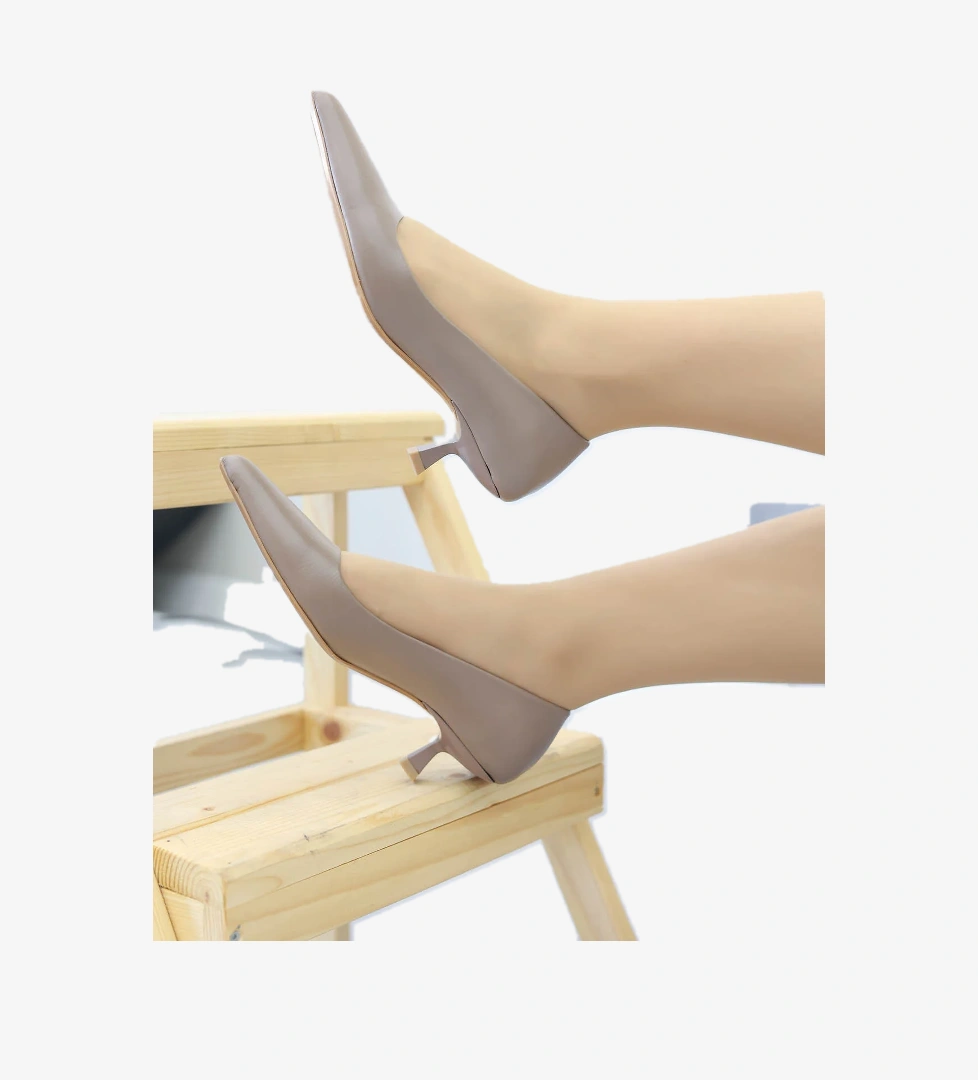 Hakiki Deri Kadın Kısa Topuklu Ayakkabı 019ZA22-004