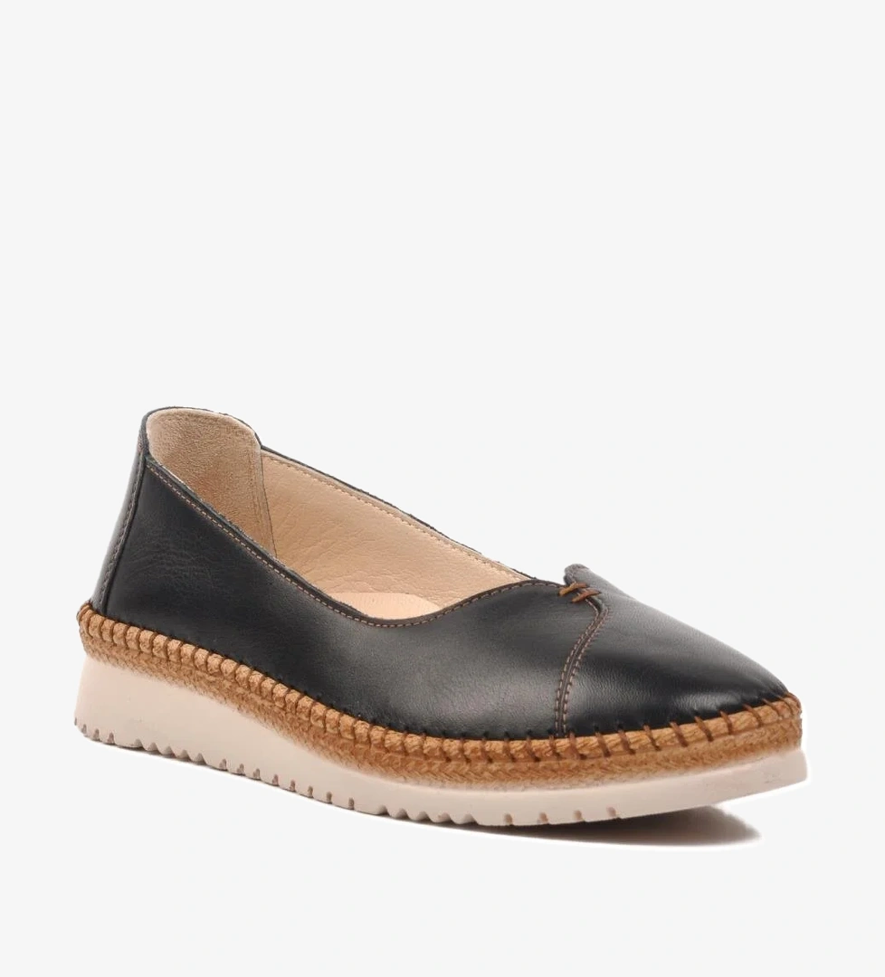 241737 Siyah Hakiki Deri Kadın Günlük Ayakkabı