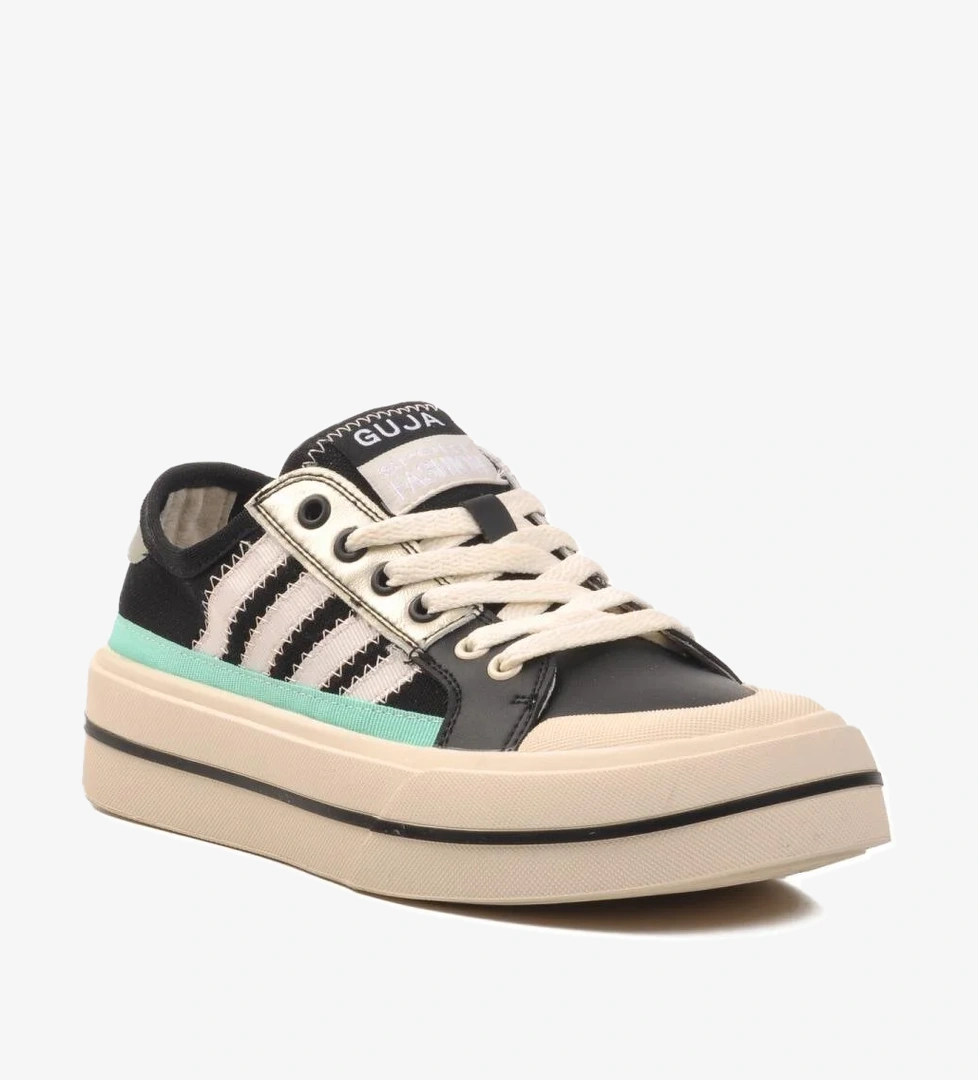 24Y324 Siyah Kadın Spor Ayakkabı