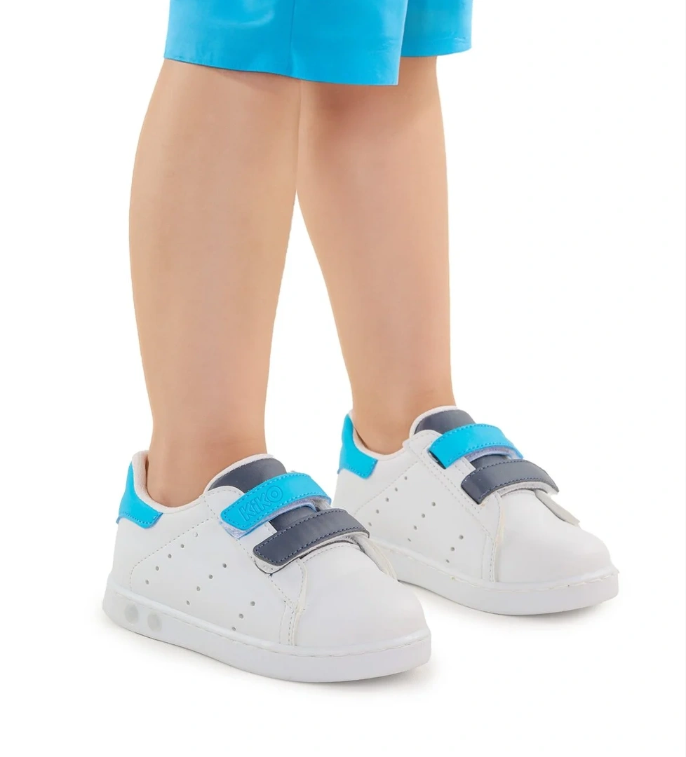Royzo Cırtlı Işıklı Erkek Bebek Spor Ayakkabı Beyaz - Mavi - Lacivert - Görsel 1