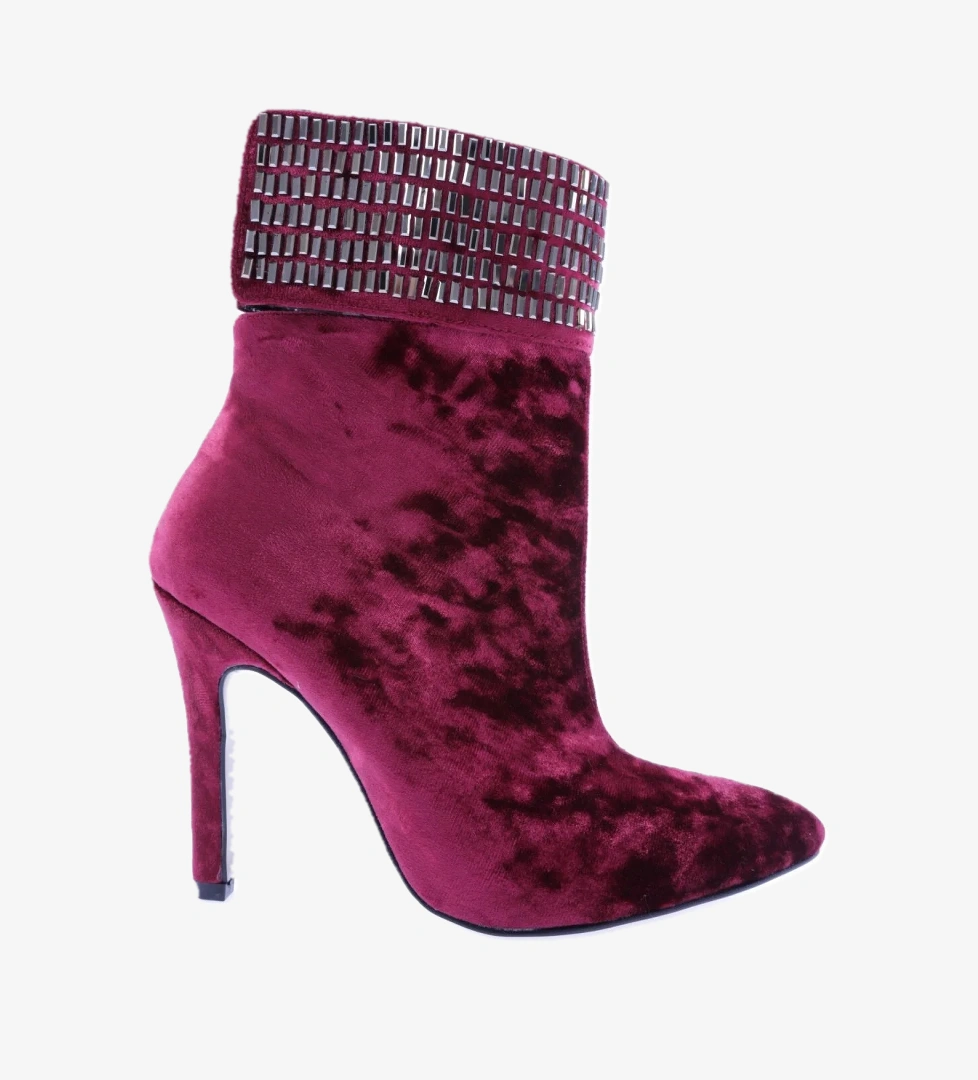 4246 Kadin Sivri Burun Kristal Taşli İnce Topuklu Bot - Görsel 1