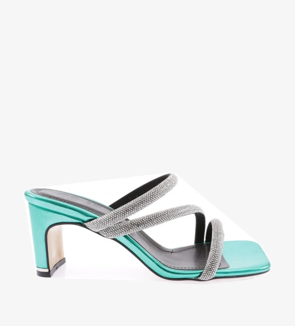 1031-23Y Kadin Kristal Taşli Çapraz Bantli Topuklu Terlik