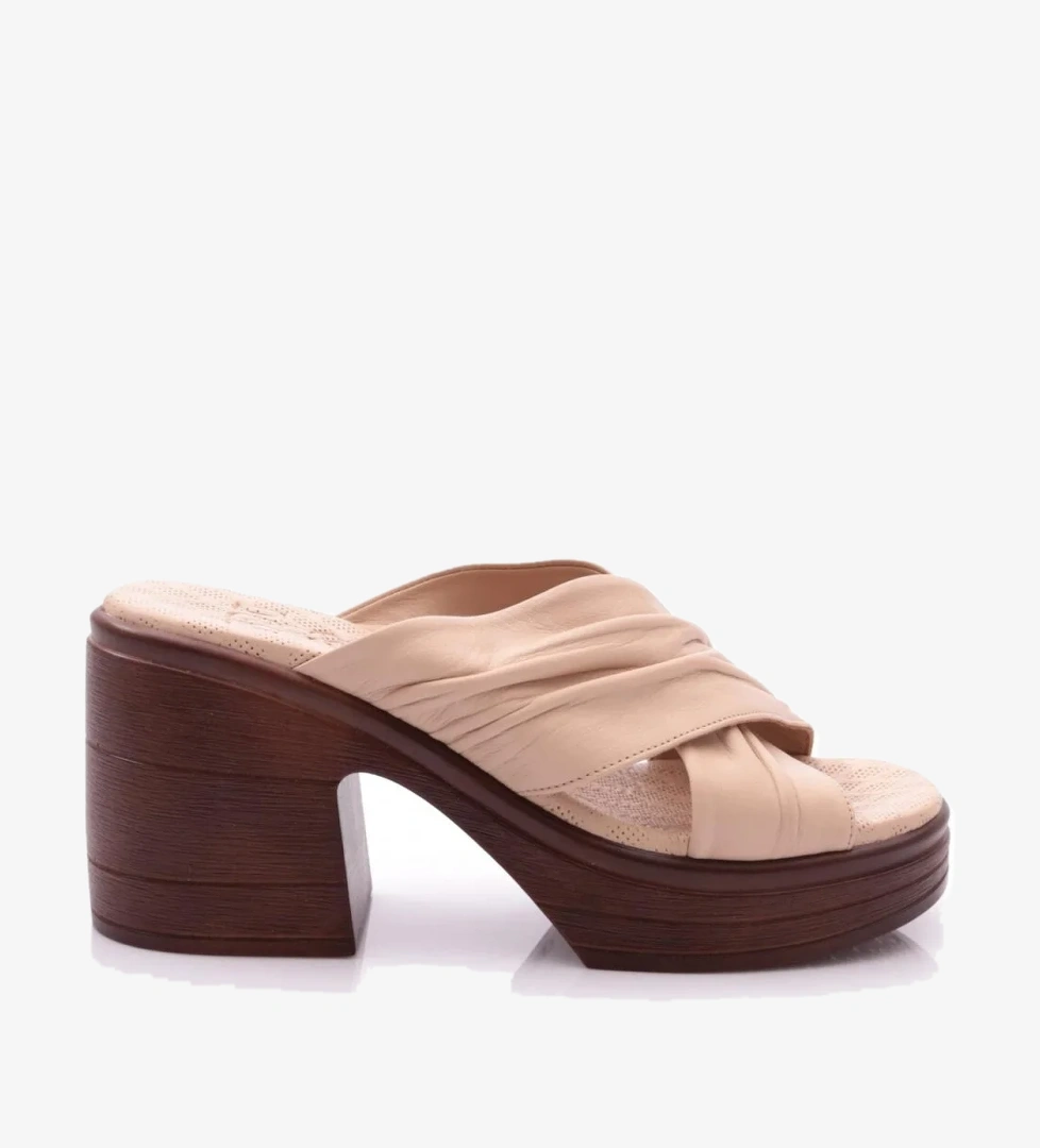 59 Kadin Topuklu Terlik