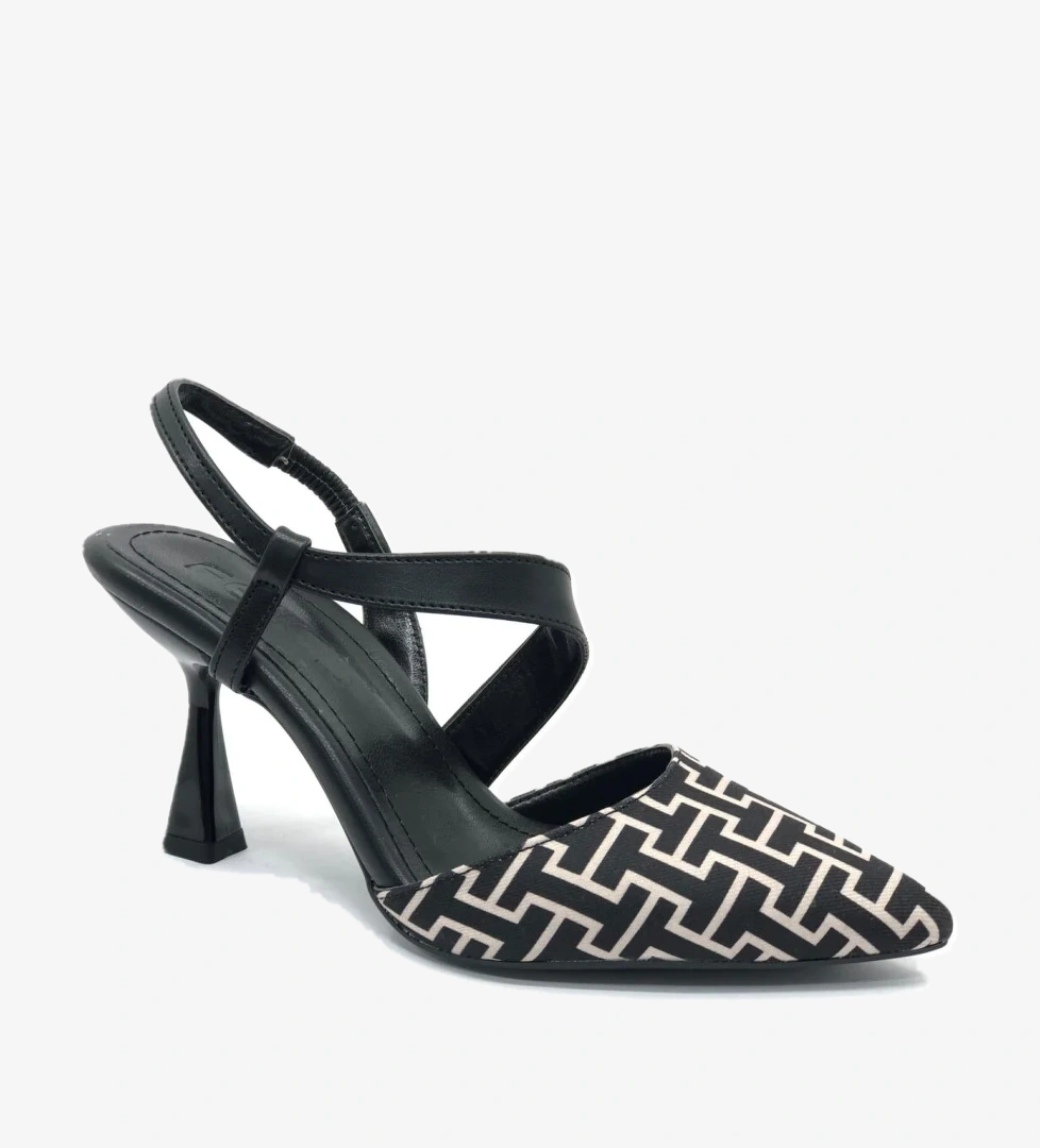 Çapraz Detaylı Arkası Açık Stiletto Kadın Topuklu Ayakkabı